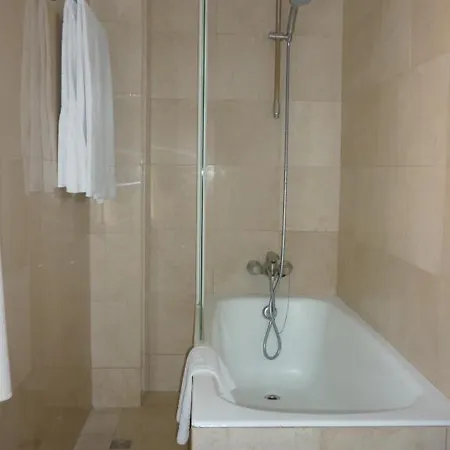 Regencia Colón Hotel Barcelona