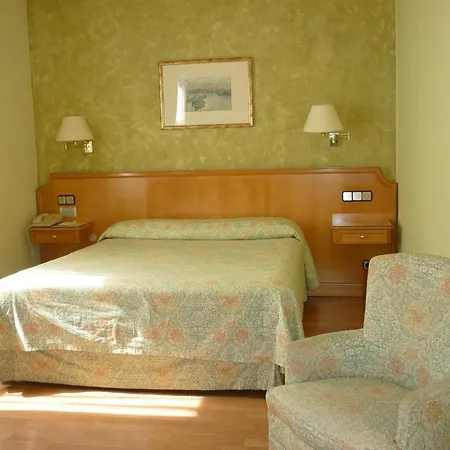 Regencia Colón Hotel