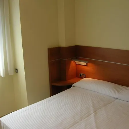 Aragó565 Apartahotel 2*