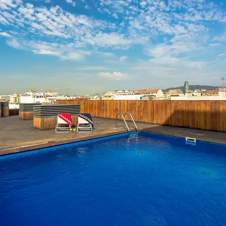 Urban District - Rambla & Pool דירה