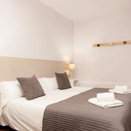 Easysleep Eixample Apartament