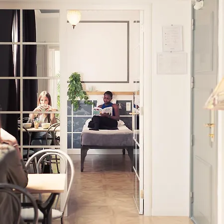 Hostel Casa Gracia Barcelona