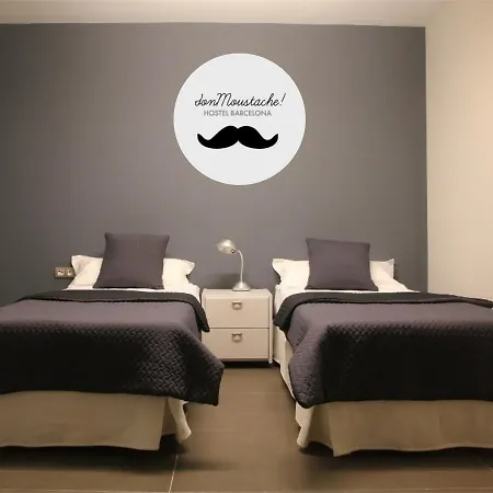 Don Moustache Boutique Hostel *