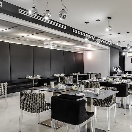 Hotel Ikonik Anglí