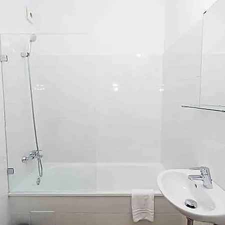Argo 2* Barcelona