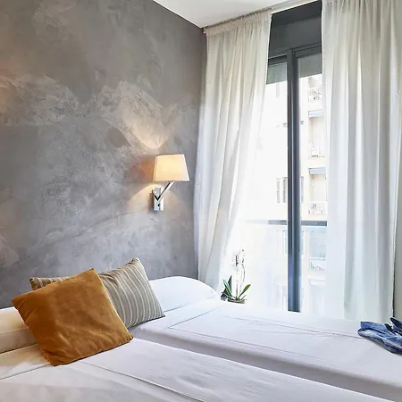 Appartamento Ainb Sagrada Familia Barcellona