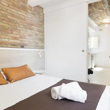 Bcnstop Sagrada Familia Aparthotel 3*