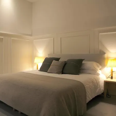 Hotel Margot House