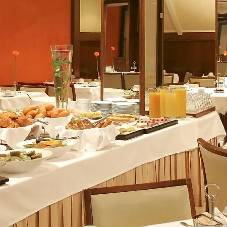 Hotel Derby 4*