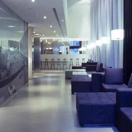 Catalonia Avinyo Hotel