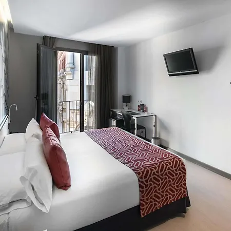 Catalonia Avinyo Hotel Barcelona