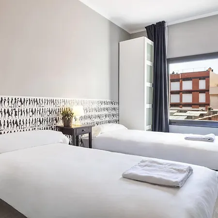Appartement Fira By Gaiarooms