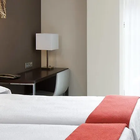 Nh Diagonal Center Hotel