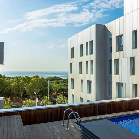 Urban District - Rambla & Pool ברצלונה