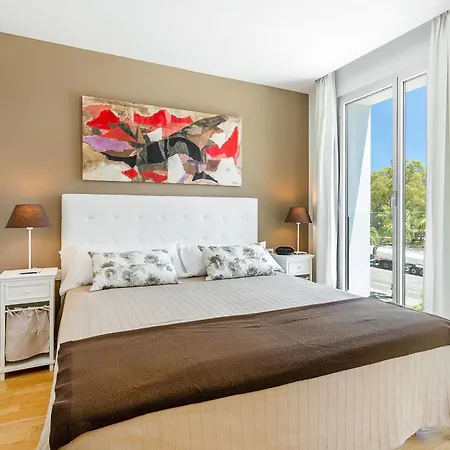 Urban District - Rambla & Pool Apartament *