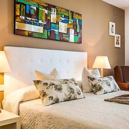 Apartament Urban District - Rambla & Pool