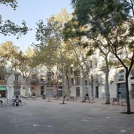 Apartment Inside Sants Barcelona