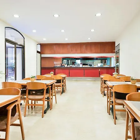 孔达尔酒店