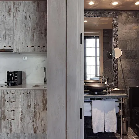Arai 4* Superior Hotel 4*