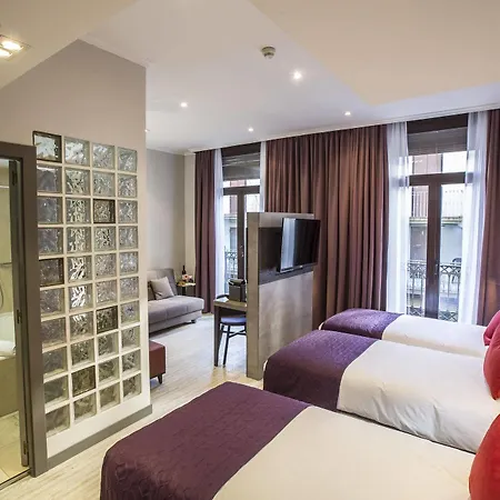 Leonardo Ramblas Hotel Barcelona