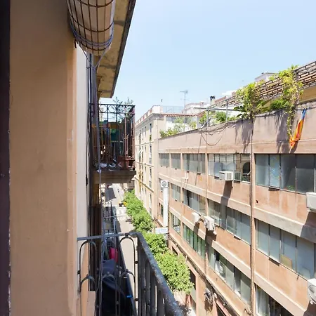 Aparteasy - Gracia Apartamento