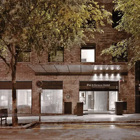 Hotel Pol & Grace 4*