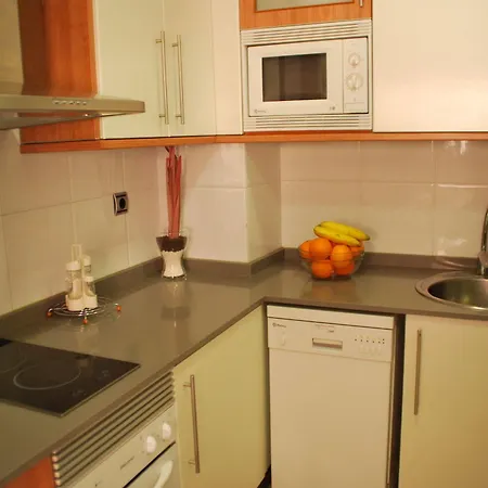 Apartahotel Aragó565