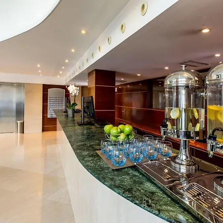 Leonardo Gran Via 3* Barcelona