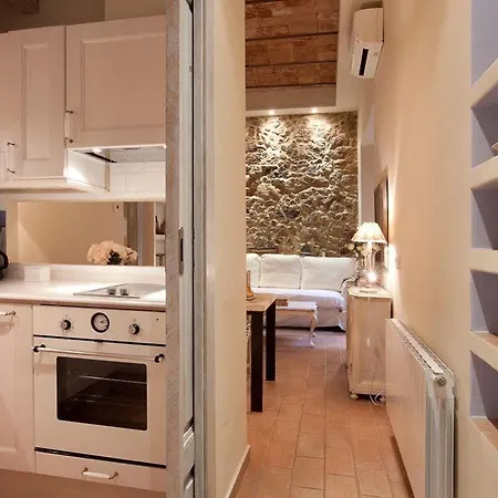 Apartment Nextdoor Gaudi *