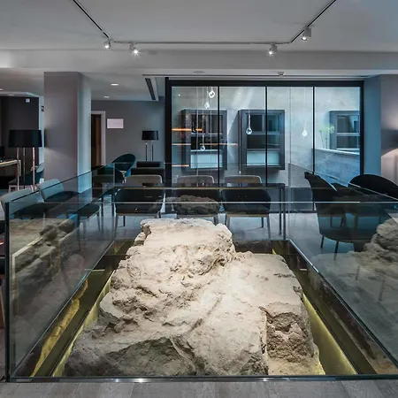 Catalonia Magdalenes Hotel 4*