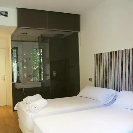 בית הארחה Cosmopolitan Boutique Rambla