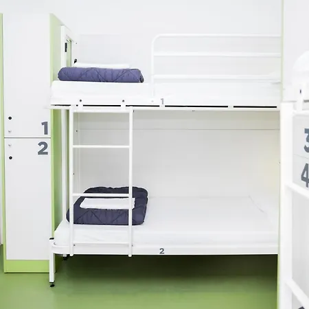 Hostel Sant Jordi Gracia *