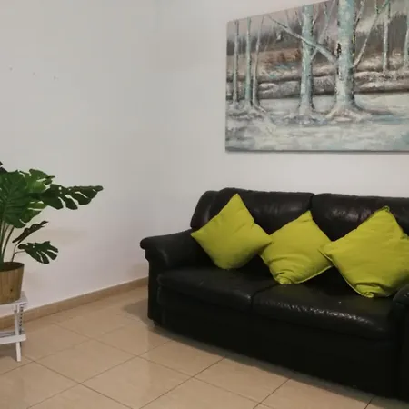 Guest house & Basic Ramblas 2*