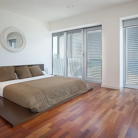 Rent Beach-diagonal Mar Appartement