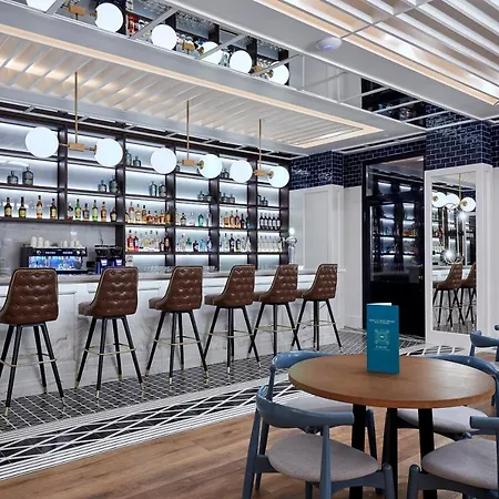Radisson Blu 1882 Hotel, Sagrada Familia 4*