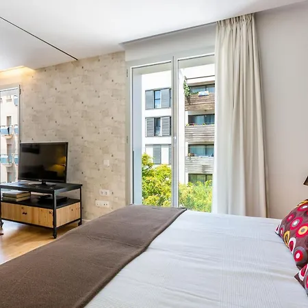 Urban District - Rambla & Pool Apartament *