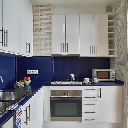 Ainb Diagonal Francesc Macia Apartament *