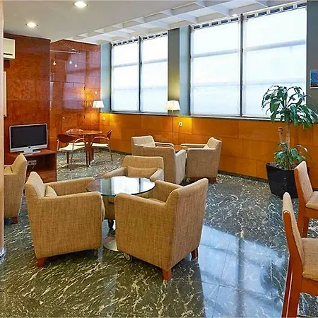 Otel Nh Entenza