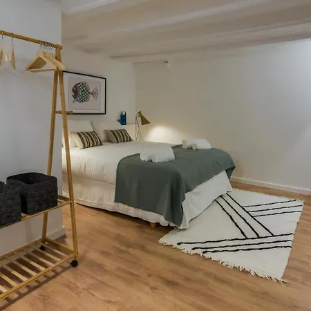 Sweett - Gothic Apartment *