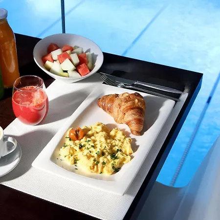 Apart Otel Castro Exclusive Residences Sagrada Familia