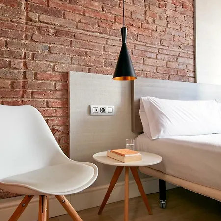 Otel Transit Barselona