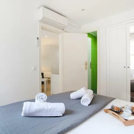 Bbarcelona Family Flat Lägenhet *
