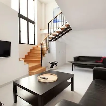 Apartament Spacious For Families Near Park Guell Barcelona