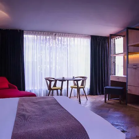 Hotel Le Palacete Powered By Sonder 3*