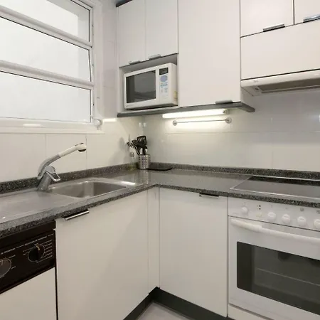Olimpica Sant Marti - Sardenya By Interhome برشلونة