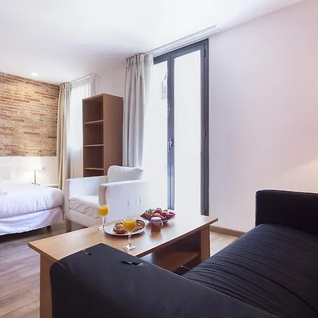 Apartment Inside Sants Barcelona