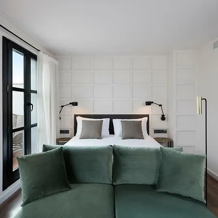 Hotell Yurbban Ramblas Boutique Barcelona
