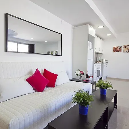 Charmsuites Paralel Appartement