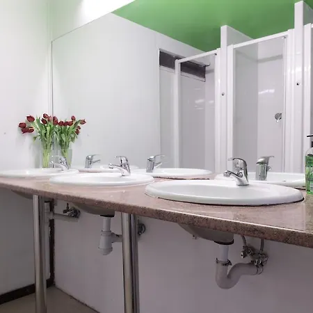 Hostel Diagonal House