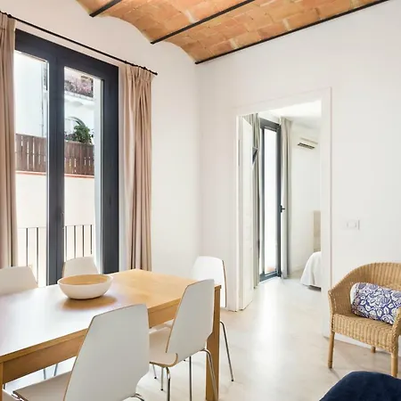 Bcnstop Parc Gueell Aparthotel 3*